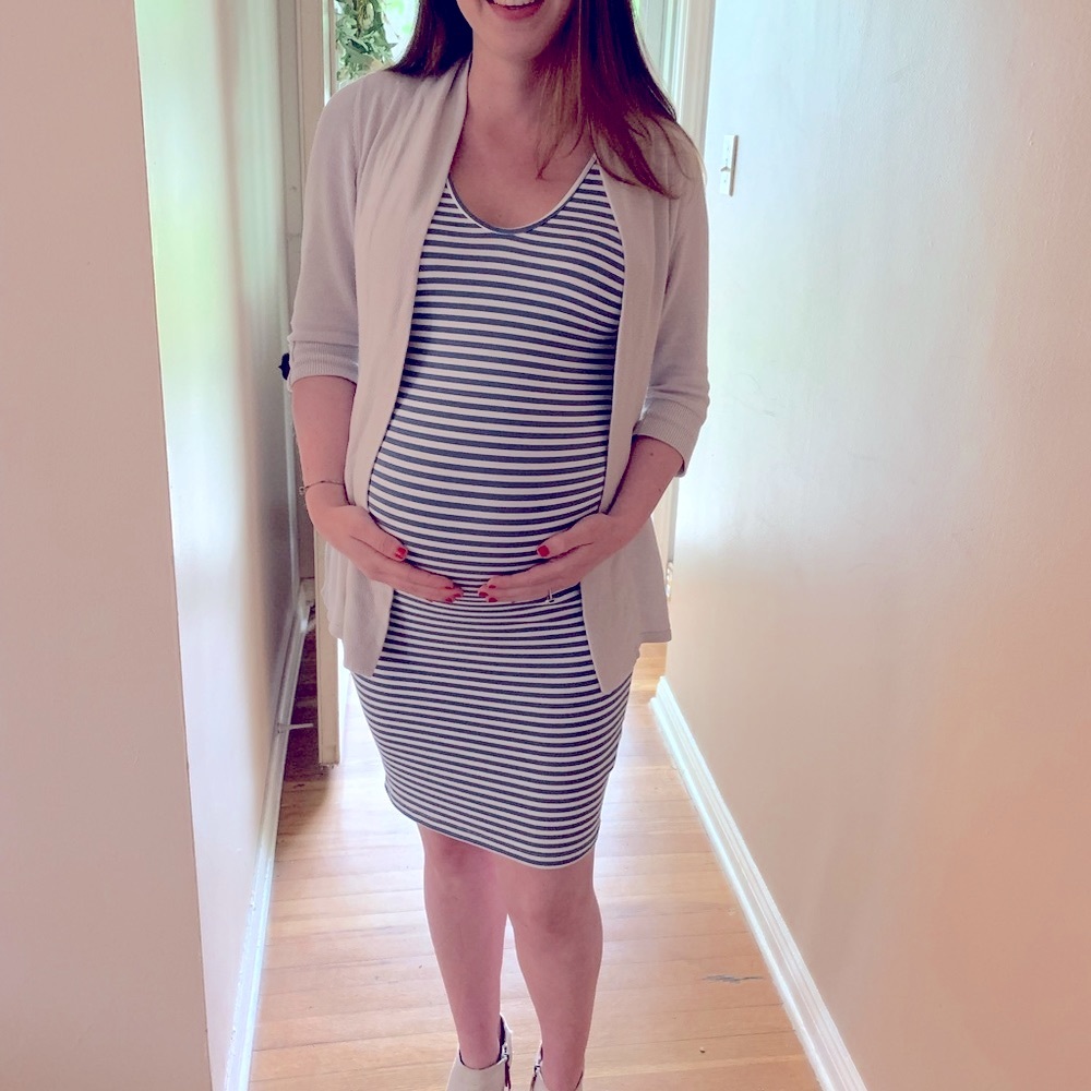 Pea in a pod striped maternity dress, only worn a handful of times.